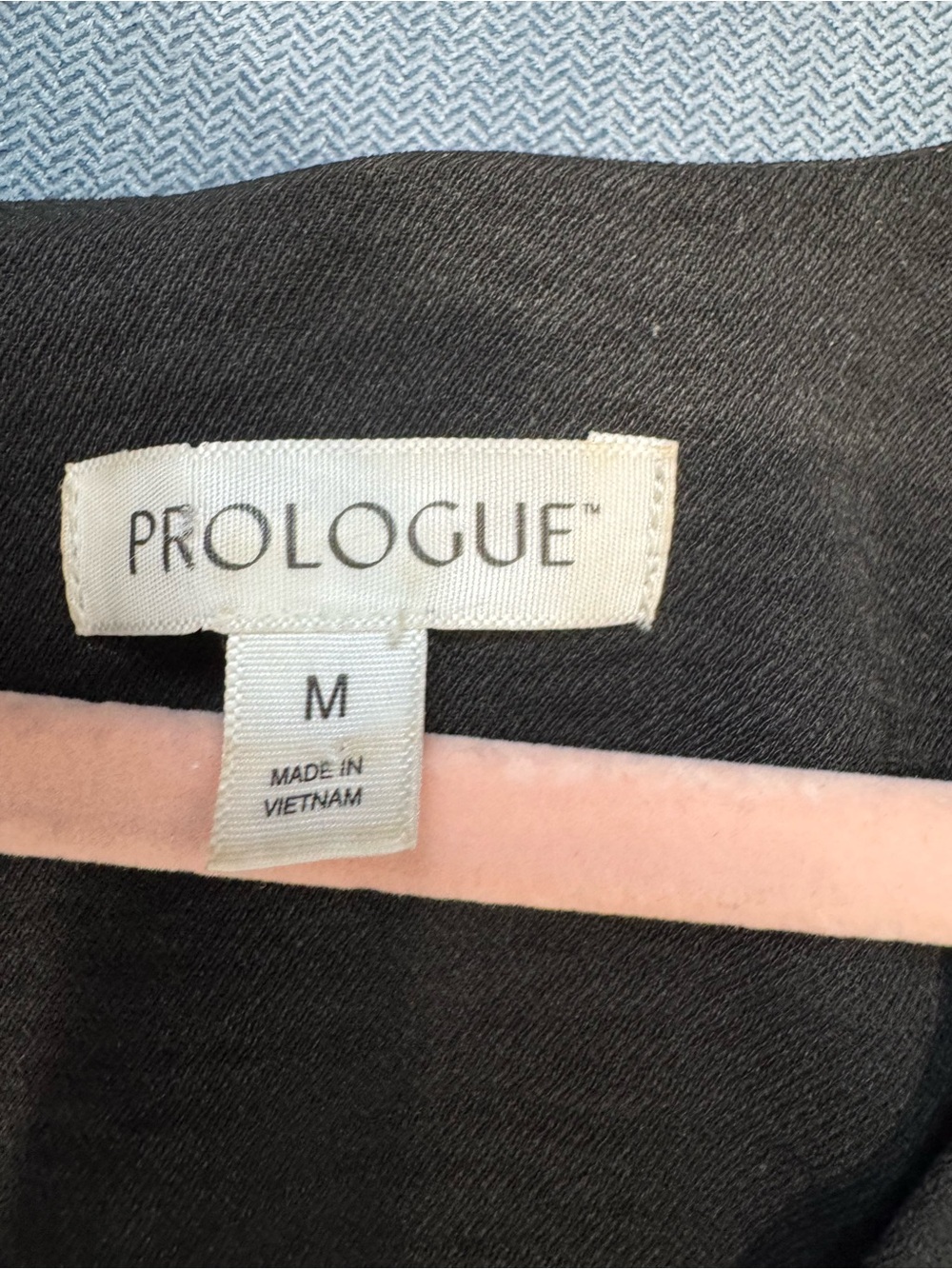 Prologue Black V-Neck Blouse with Balloon Sleeves. PTP is 26 - Picture 4 of 5
